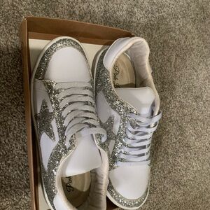 Women's Glitter Sneakers